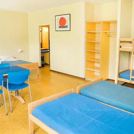 Jeugdherberg De Peerdevisser オーストダインケルケ 部屋 写真